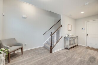 871 Finley Dr in Aurora, IL - Building Photo - Building Photo