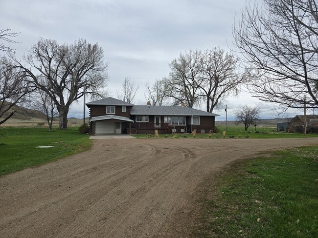 1948 MT-59 in Miles City, MT - Building Photo - Building Photo