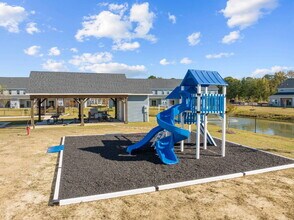 2608-D Sailor Rose Ln in Winterville, NC - Building Photo - Building Photo