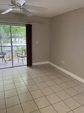 11307 SW 200th St, Unit 313B in Miami, FL - Foto de edificio - Building Photo