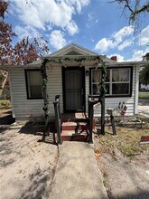 443 McFall Ave in Orlando, FL - Building Photo - Building Photo