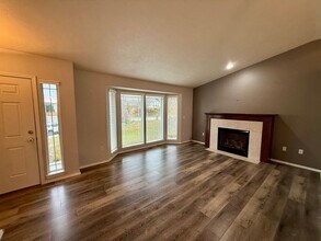 1110 W Creekstone St in Spokane, WA - Building Photo - Building Photo