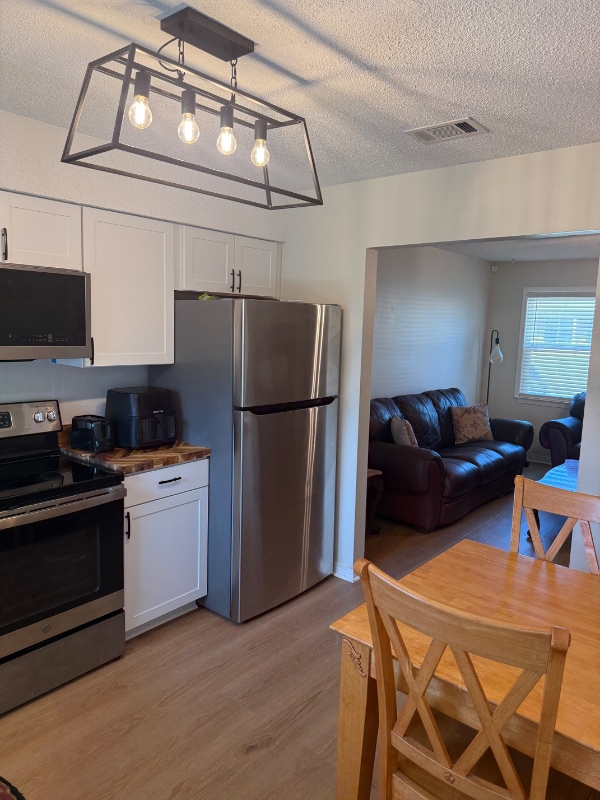 3364 Green Briar Cir in Gulf Breeze, FL - Building Photo - Building Photo