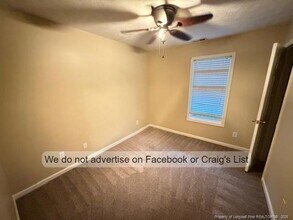 1544 Laurel Oak Dr in Fayetteville, NC - Building Photo - Building Photo