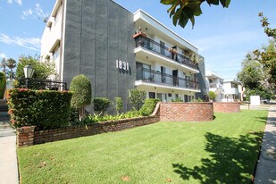 La Camdenada Apartments in Los Angeles, CA - Building Photo