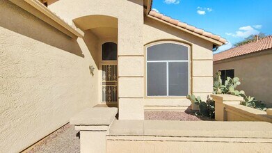 9146 W Chino Dr in Peoria, AZ - Building Photo - Building Photo