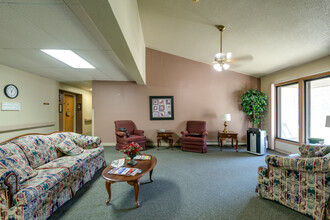 Breezewood Village II in Hartland, WI - Building Photo - Interior Photo