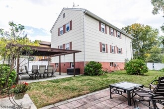 307 Belleville Ave in Bloomfield, NJ - Building Photo - Building Photo
