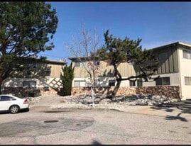 10446 Kailua Ln in Los Angeles, CA - Building Photo