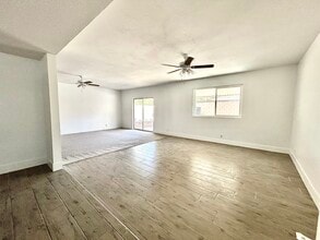 3105 Piedmont Ave in Las Vegas, NV - Building Photo - Building Photo