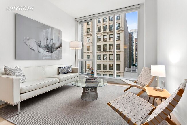 241 5th Ave-Unit -: 9A in New York, NY - Building Photo - Building Photo