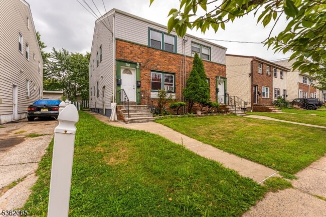 property at 720 Thomas St