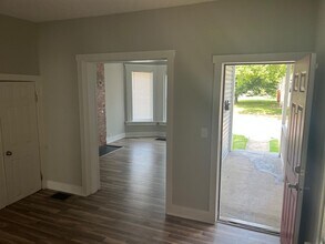 544 S Champion Ave in Columbus, OH - Building Photo - Building Photo