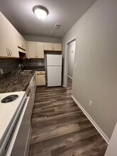 1100 Crescent Dr, Unit 15 in Reidsville, NC - Building Photo - Building Photo