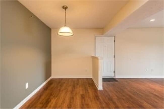 111 Park Hill Ln in Mount Washington, KY - Building Photo - Building Photo