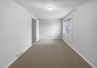 1363 Edgewood Blvd in Berkley, MI - Building Photo - Building Photo