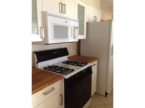 5103 Dull Knife Dr in Austin, TX - Building Photo - Building Photo