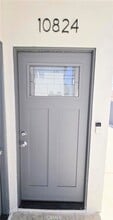 10824 Long Beach Blvd in Lynwood, CA - Building Photo - Building Photo