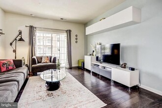 4526 Champions Run in Cherry Hill Township, NJ - Building Photo - Building Photo