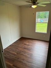 326 Old Coffeeville Rd in Gilmer, TX - Foto de edificio - Building Photo