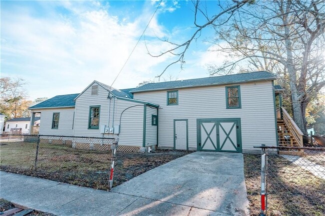 property at 1013 Elmira St