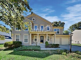 1001 Vixen Dr in Cincinnati, OH - Building Photo