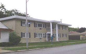 731 Bellwood Ave Apartments