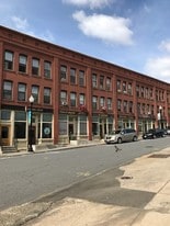 12 Miles St Apartments
