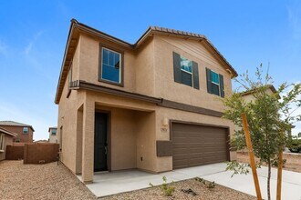 7071 W Indian Clover Way in Tucson, AZ - Building Photo - Building Photo