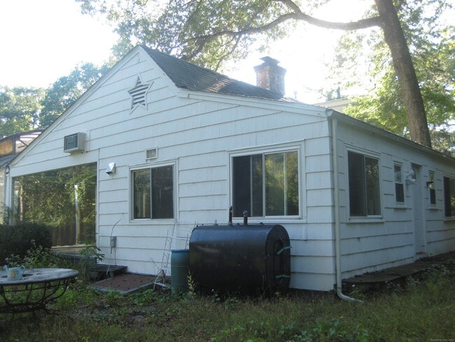 109 Webbs Hill Rd in Stamford, CT - Building Photo - Building Photo