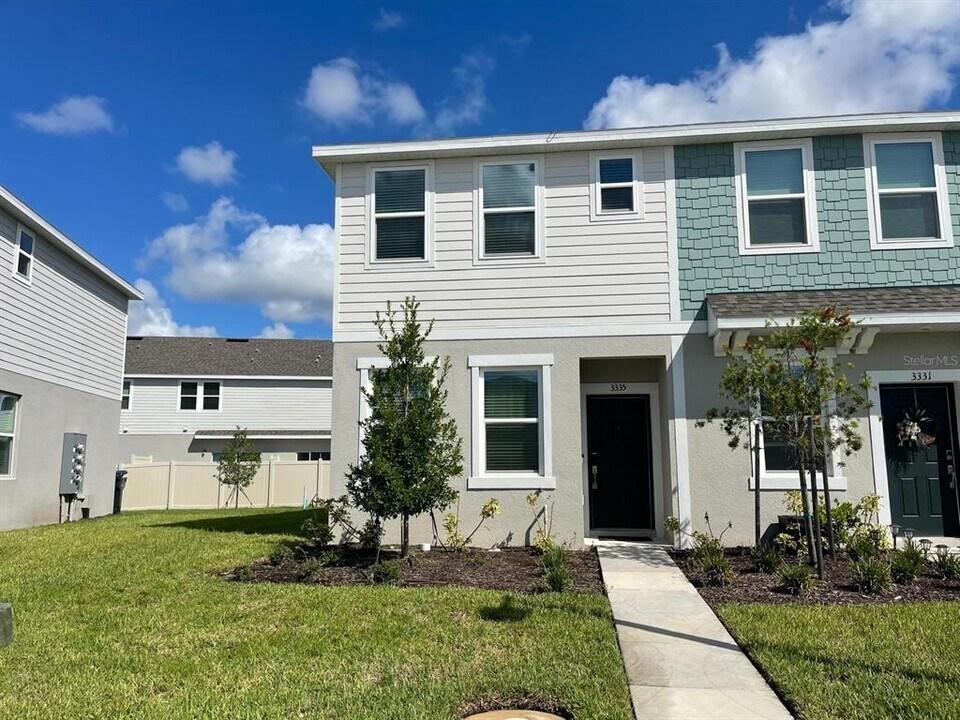 3335 Composition St in Kissimmee, FL - Building Photo