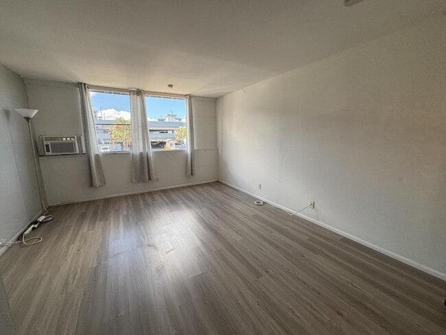 property at 46-232-232 Kahuhipa St