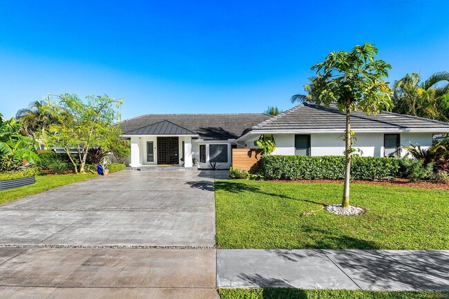 property at 3418 Diane Dr