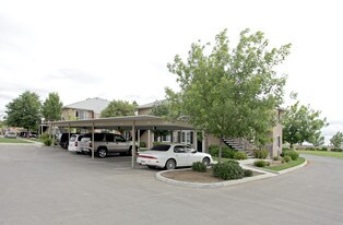 The Village at Mendota in Mendota, CA - Building Photo