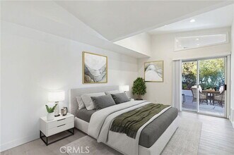 20509 Califa St in Los Angeles, CA - Building Photo - Building Photo