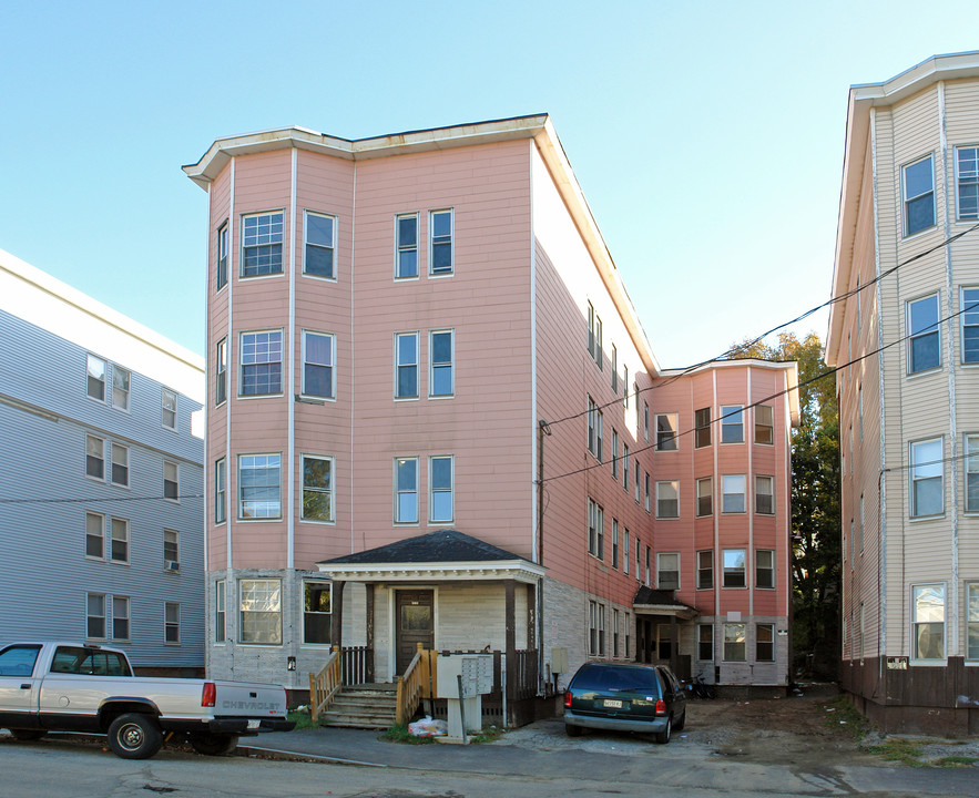 50 Knox St in Lewiston, ME - Building Photo