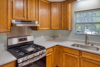 9 Morningside Dr in Savannah, GA - Building Photo - Building Photo