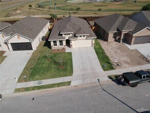 8322 N 33rd Ln in McAllen, TX - Building Photo - Building Photo