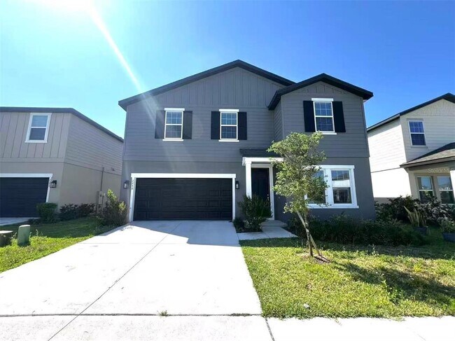 2248 Derwent Dr in Davenport, FL - Foto de edificio - Building Photo