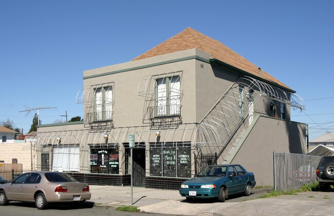 704-710 Ohio St in Vallejo, CA - Foto de edificio - Building Photo
