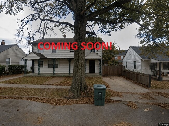 property at 911 Bryan St