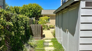 5691 Telegraph Ave in Oakland, CA - Building Photo - Building Photo