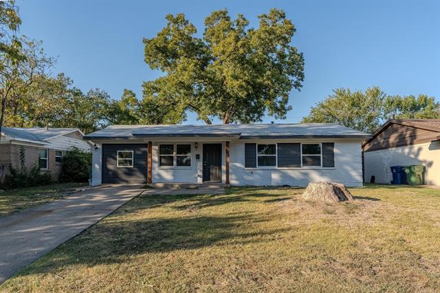 625 Pleasant Valley Rd in Garland, TX - Building Photo