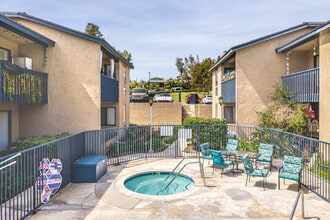 Sea View Condos in Dana Point, CA - Building Photo - Building Photo