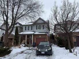 4 Ridgemore Crescent in Brampton, ON - Building Photo