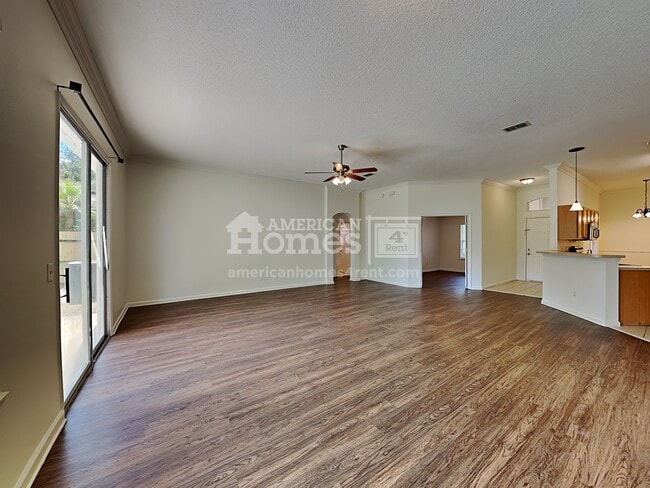 224 N Lake Cunningham Ave in Jacksonville, FL - Building Photo - Building Photo