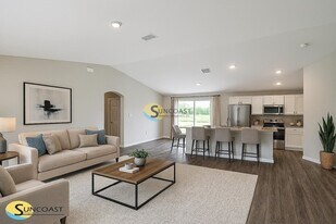 15720 SW 35th Court Rd in Ocala, FL - Building Photo