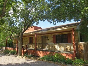 37 Byrd Ln in Pottsboro, TX - Building Photo - Building Photo