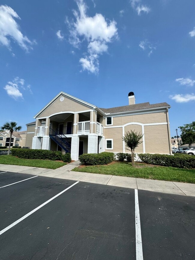 property at 440 Timberwalk Ct