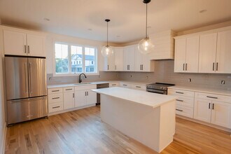 1000 Camilla Caldwell Ln in Nashville, TN - Building Photo - Building Photo